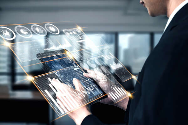 Meloni e la resistenza passiva all’ascesa dell’intelligenza artificiale: perché le parole della premier sono pericolose