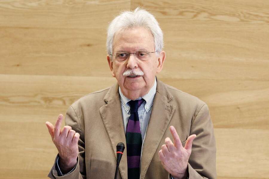 Mauro Palma: “Chi ci governa sembra non comprendere il significato dei numeri nelle carceri. Sovraffollamento? Al sistema serve ossigeno”