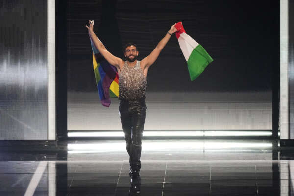 Chi è l’ex fidanzata di Marco Mengoni e con chi sta oggi il co conduttore di Sanremo 2024