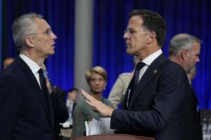 Rutte corre per diventare il successore di Stoltenberg alla Nato