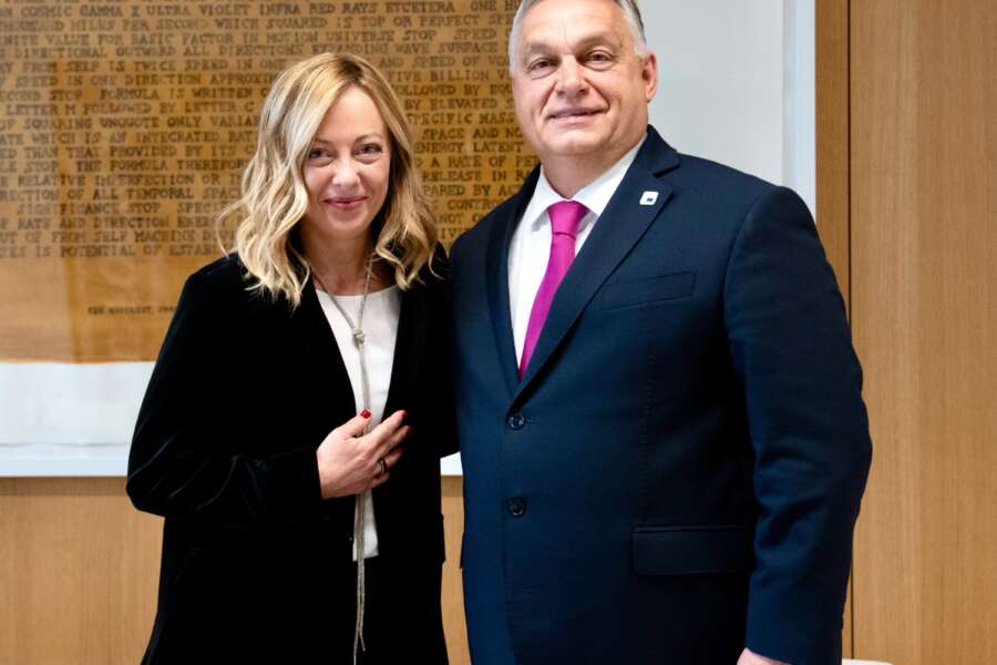 Foto Filippo Attili/Palazzo Chigi/LaPresse 14 dicembre 2023 Bruxelles (Belgio) politica – Il Presidente del Consiglio Giorgia Meloni a Bruxelles i lavori del vertice del Consiglio europeo. Nella foto: incontro bilaterale Giorgia Meloni e Viktor OrbanDISTRIBUTION FREE OF CHARGE – NOT FOR SALE