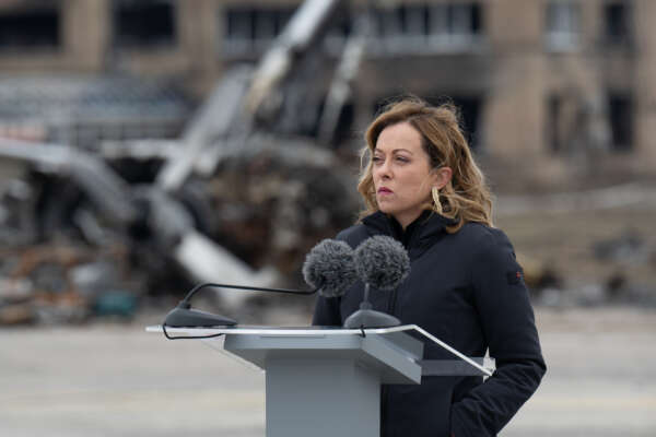 Ucraina, Meloni a Kiev per presiedere il G7