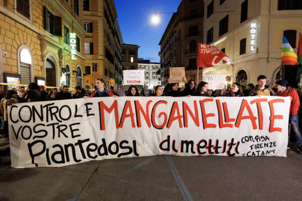 Viminale, Manifestazione contro Piantedosi