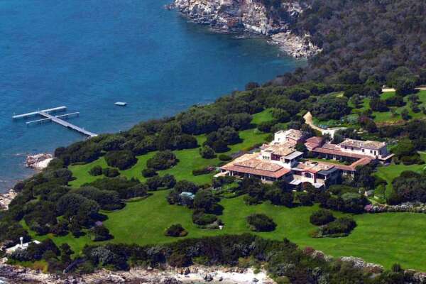 Villa Certosa, Berlusconi