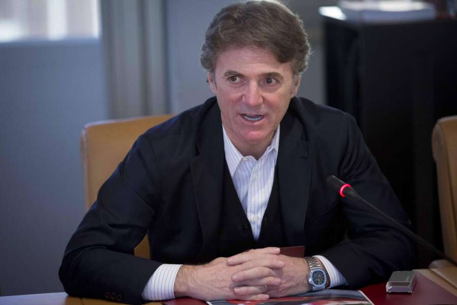 Foto Vincenzo Livieri – LaPresse 
17-12-2015 – Roma – Italia 
Cronaca
Conferenza stampa NTV sulla presentazione del nuovo Pendolino. Nella foto Flavio Cattaneo
Photo Vincenzo Livieri – LaPresse 
17-12-2015 – Rome –  Italy 
NTV press conference. In the pic