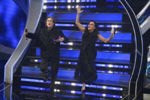 Accusa di plagio per Ricchi e Poveri: la melodia di “Ma non tutta la vita” è uguale a “Non amarmi” e “Semplice” Accusa di plagio per Ricchi e Poveri: la melodia di “Ma non tutta la vita” è uguale a “Non amarmi” e “Semplice”