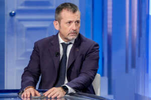 L’ex caposcorta di Delmastro accusato di aver picchiato un detenuto affetto da poliomelite