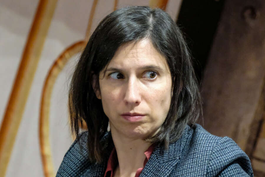 Dal vertice di Strasburgo gli uscenti del Pd lanciano l’avvertimento a Schlein