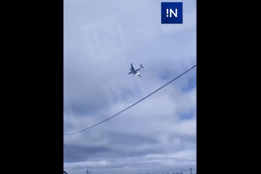 Russia, aereo Ilyushin-76 precipita con 15 persone a bordo a nord di Mosca: motore in fiamme in fase di decollo