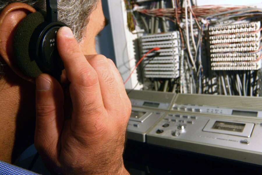 Intercettazioni, spionaggio
