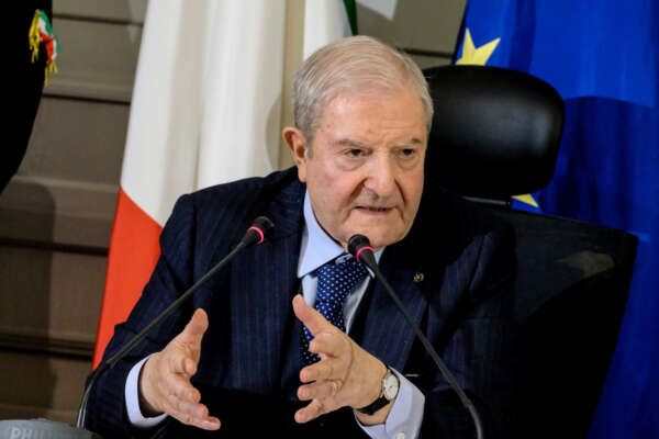 Augusto Barbera e le forme anomale di attivismo giudiziario: la tendenza dei magistrati che offende la Costituzione