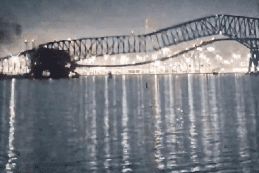 Crollo ponte Baltimora, la nave cargo di Singapore è affondata: si cercano vittime e dispersi nel fiume Patapsco