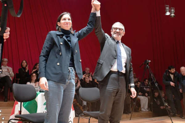 Elezioni Abruzzo, la campagna denigratoria su Marsilio. Azzardo nel campo largo, e D’Amico chiude solo Elezioni Abruzzo, la campagna denigratoria su Marsilio. Azzardo nel campo largo, e D’Amico chiude solo