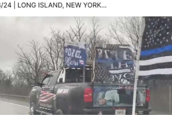 Trump posta l’immagine di Biden con mani e piedi legati. “Incita regolarmente alla violenza politica” | La polemica Trump posta l’immagine di Biden con mani e piedi legati. “Incita regolarmente alla violenza politica” | La polemica