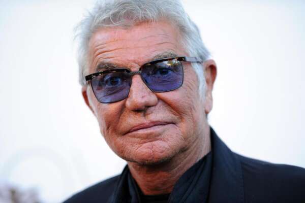 66eme Festival de Cannes – 20eme Gala amfAR "Cinema against AIDS" a l’Hotel du Cap- Eden Roc au Cap d’Antibes. Lapresse Only italyRoberto Cavalli 66eme Festival de Cannes – 20eme Gala amfAR "Cinema against AIDS" a l’Hotel du Cap- Eden Roc au Cap d’Antibes. Lapresse Only italyRoberto Cavalli