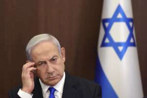 Guerra, Israele vuole reagire all’Iran che minaccia “la risposta sarà più forte”. Viminale: “Rischio lupi solitari”