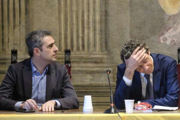 Botte da orbi in +Europa, sulla lista unitaria Pizzarotti sfida Magi