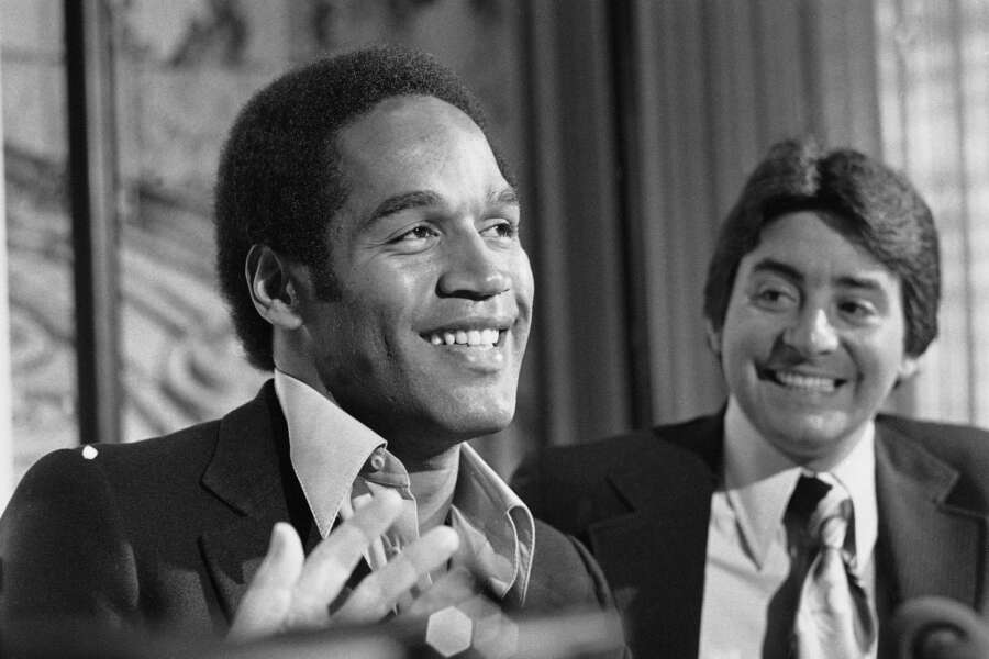 Chi era O.J. Simpson, l’ex giocatore di football assolto dal “Processo del secolo”