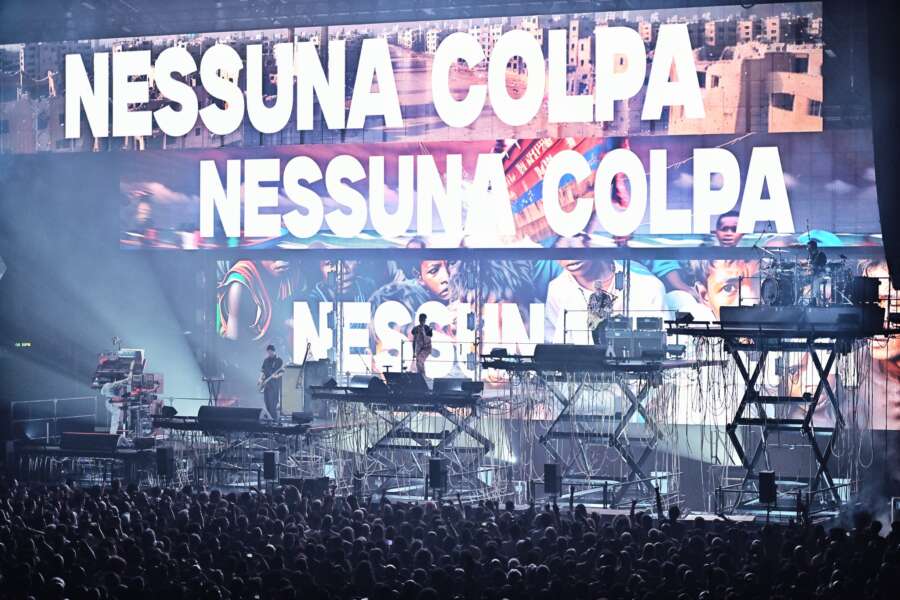 Antonio Morra ucciso da un pugno al concerto dei Subsonica: lite sulle scale e aggressione alle spalle, un fermo