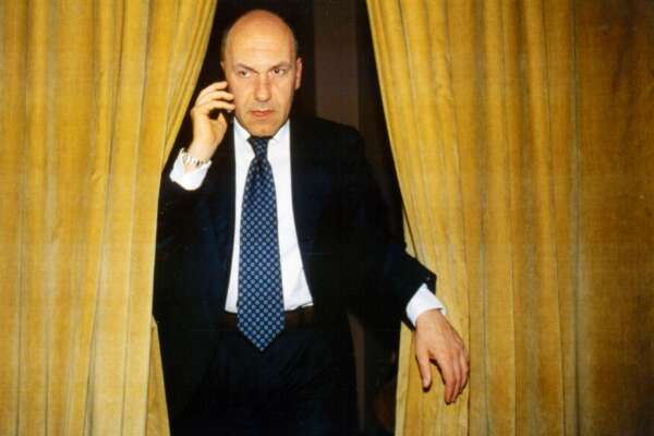 «Che grande scuola, il Riformista». Ricordi e auguri delle firme dal cuore arancione «Che grande scuola, il Riformista». Ricordi e auguri delle firme dal cuore arancione