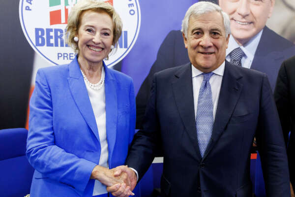 Foto Roberto Monaldo / LaPresse
10-10-2023 Roma 
Politica
Antonio Tajani annuncia il ritorno di Letizia Moratti in Forza Italia
Nella foto Letizia Moratti, Antonio Tajani

10-10-2023 Rome (Italy)
Politica
Antonio Tajani announces the return of Letizia Moratti to Forza Italia party
In the pic Letizia Moratti, Antonio Tajani