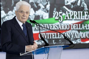 Civitella in Val di Chiana – Il Presidente della Repubblica Sergio Mattarella a Civitella in Val di Chiana in occasione del 79* anniversario di Liberazione , oggi 25 aprile 2024
(Foto di Paolo Giandotti – Ufficio Stampa per la Stampa e la Comunicazione della Presidenza della Repubblica)


Ufficio stampa Quirinale
DISTRIBUTION FREE OF CHARGE – NOT FOR SALE