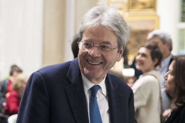 PAOLO GENTILONI, COMMISSARIO EUROPEO PER L’ECONOMIA PAOLO GENTILONI, COMMISSARIO EUROPEO PER L’ECONOMIA