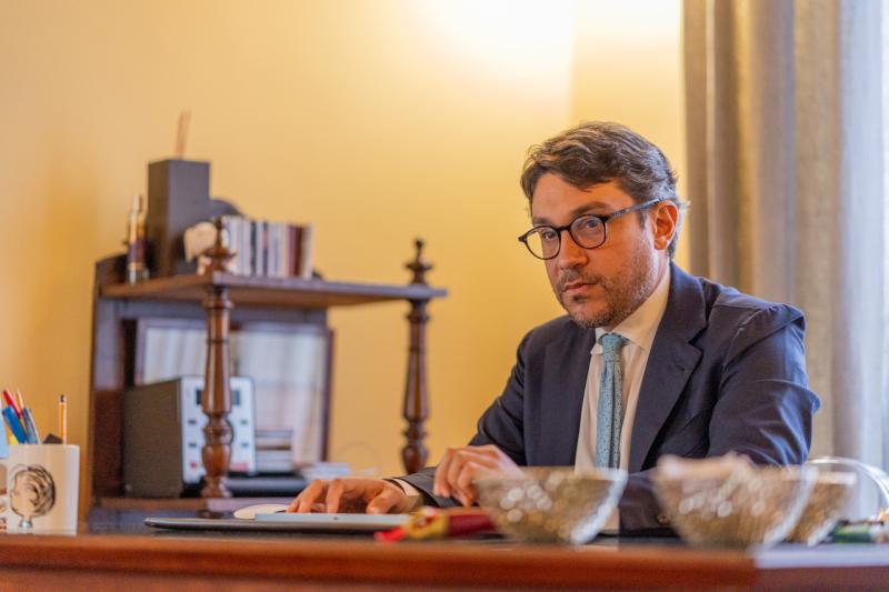 Elly&Giorgia, il confronto tra Schlein e Meloni secondo Brunetti: “Fa bene a entrambe, parlino di economia e lavoro”