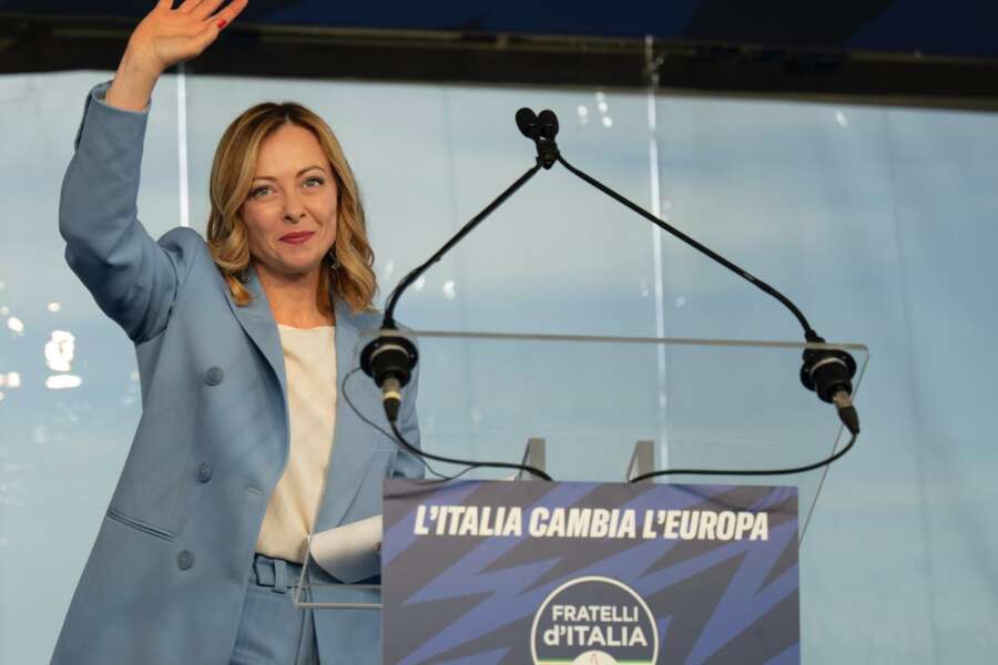 Elezioni Europee, tutti i nomi, soprannomi e nomignoli dei candidati: sembra una chat per organizzare una pizza tra ex compagni di scuola