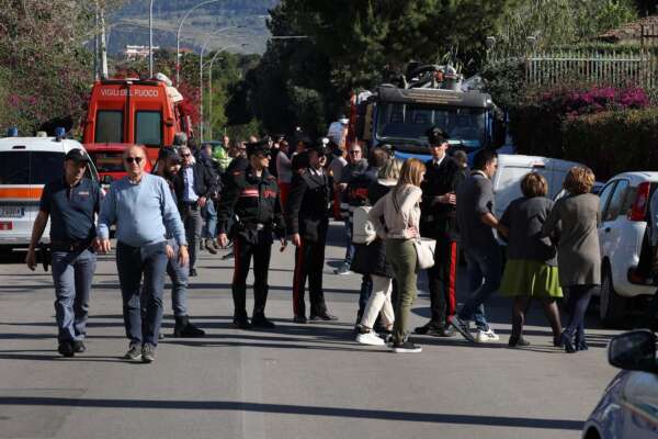 Chi sono le vittime della strage di Casteldaccia. La chiamata ai soccorsi e l’intossicazione: “Non avevano le mascherine”