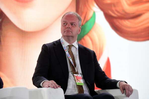 Schmidt, game over a Firenze. Torna a Capodimonte ma resta in consiglio comunale: “Farò il pendolare come tutti”. E Sangiuliano può chiamarlo di nuovo 