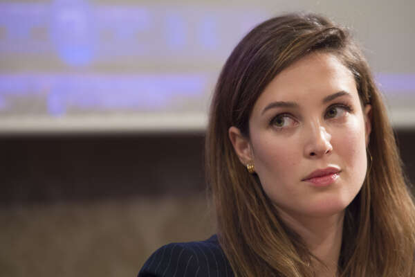 Chi è Alessia D’Alessandro, la compagna di Luigi Di Maio al quinto mese di gravidanza: i lavori da modella e la candidatura nel 2018 Chi è Alessia D’Alessandro, la compagna di Luigi Di Maio al quinto mese di gravidanza: i lavori da modella e la candidatura nel 2018