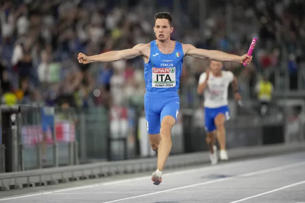 Europei Atletica, tornano i fantastici 4: Meluzzo, Jacobs, Patta e Tortu senza rivali nella 4×100. Iapichino d’argento nel lungo. L’Italia vince il medagliere