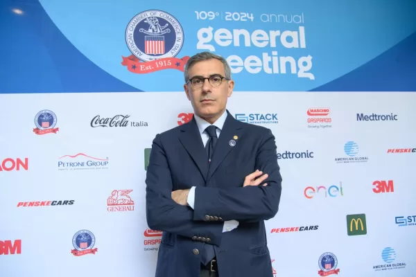 Lo sherpa Crolla: “Trump avanza, ai Dem un solo mese per cambiare Biden ma serve il suo consenso” Lo sherpa Crolla: “Trump avanza, ai Dem un solo mese per cambiare Biden ma serve il suo consenso”