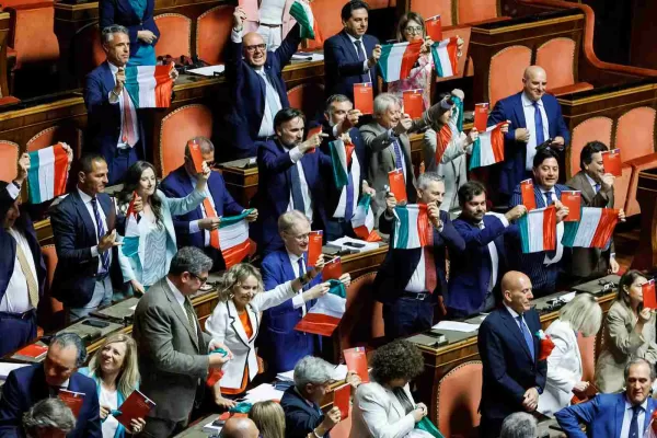 Premierato e autonomia differenziata, le riforme come i paradossi di Zenone: senza tempo e spazio