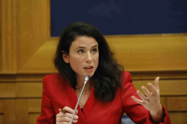 Pastorella (Azione): “Calenda imprescindibile quando saremo al governo, al Centro oltre riformismo e socialismo” Pastorella (Azione): “Calenda imprescindibile quando saremo al governo, al Centro oltre riformismo e socialismo”