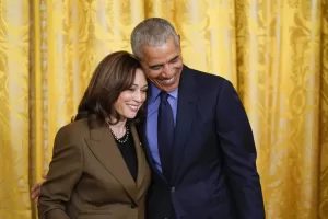 Obama e Kamala Harris Obama e Kamala Harris