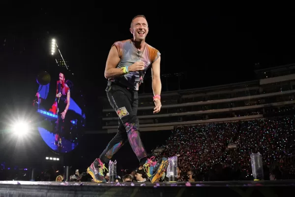 Coldplay a Roma, la scaletta del concerto: apre Rose Villain. Le quattro serate di musica e come cambia la viabilità Coldplay a Roma, la scaletta del concerto: apre Rose Villain. Le quattro serate di musica e come cambia la viabilità