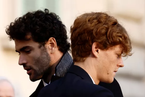 Sinner-Berrettini, derby italiano a Wimbledon: dove vederla in tv e streaming e a che ora giocano