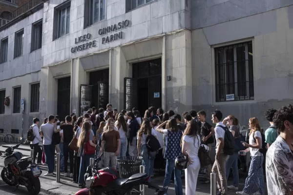 Maturità, le polemiche sui genitori agli esami di Stato: troppi mondi diversi per poter giudicare