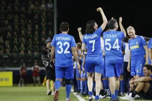 Calcio e campo… largo: l’abbraccio tra Renzi e Schlein, La Russa in versione Canà e la poesia di Giorgetti