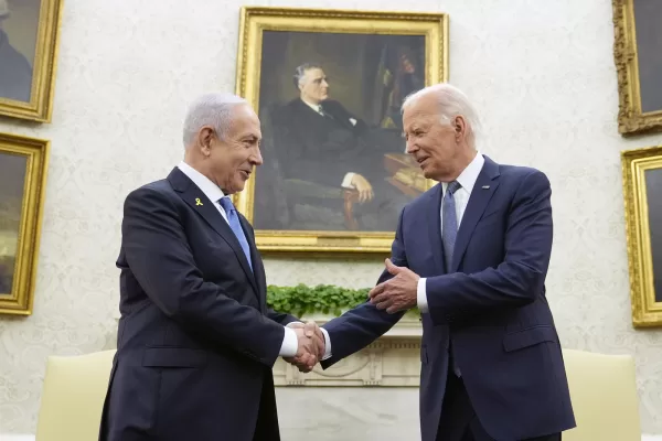 Biden incontra Netanyahu alla Casa Bianca: “Necessario un rapido cessate il fuoco”. Si cerca l’accordo sugli ostaggi Biden incontra Netanyahu alla Casa Bianca: “Necessario un rapido cessate il fuoco”. Si cerca l’accordo sugli ostaggi