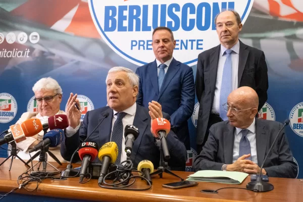 Forza Italia, Tajani