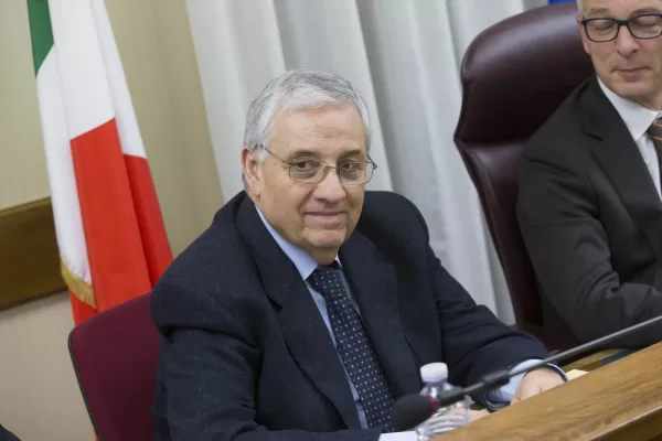 Mafia e appalti, il falso pentito e l’imbroglio del processo trattativa come diversivo: l’indagine su Pignatone apre uno squarcio Mafia e appalti, il falso pentito e l’imbroglio del processo trattativa come diversivo: l’indagine su Pignatone apre uno squarcio