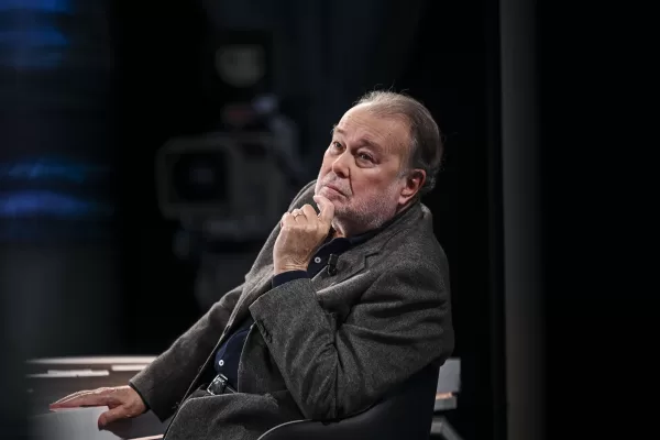 Petruccioli e quel tweet garantista, su Toti in arresto “non si può tacere”