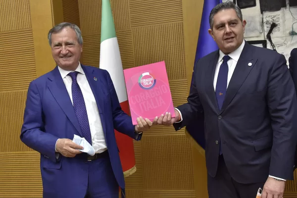 LUIGI BRUGNARO CORAGGIO ITALIA
GIOVANNI TOTI CORAGGIO ITALIA LUIGI BRUGNARO CORAGGIO ITALIA
GIOVANNI TOTI CORAGGIO ITALIA