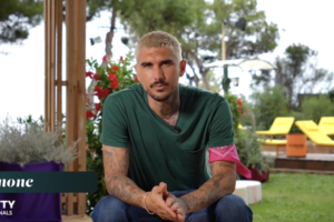 Simone, Temptation Island