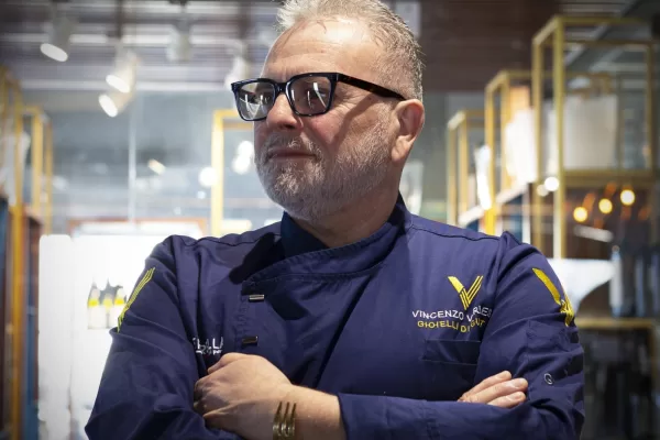 Dalla Guida Michelin alla Pizza Stellato, nasce la guida chef di Varlese: “La stella non si acquista”