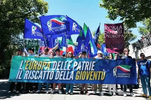 Le scuole di partito, “una boiata pazzesca”. Per formare i leader serve l’esperienza pratica, non le lezioni