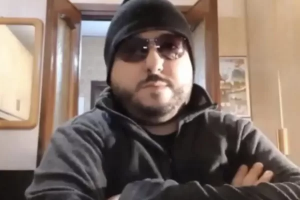 Who is Marco Violi know as Mark Violets. The italian journalist who was mistakenly accused of assassination attempt on Donald Trump